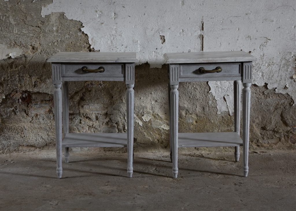 A pair of bedside tables in the Gustavian Style M-51019