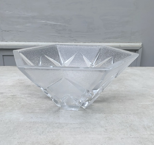 Crystal bowl, Sweden, A-1098